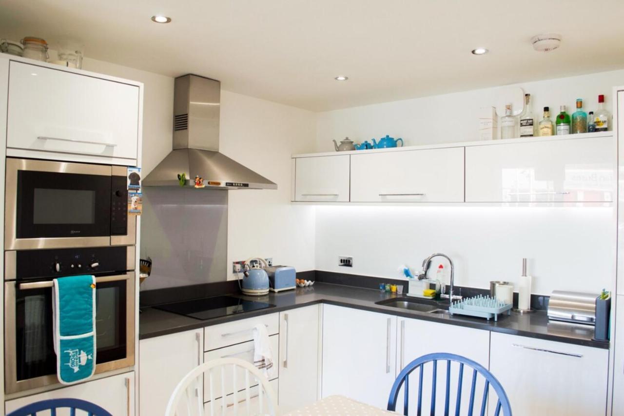 Modern Home By Leith Walk Edimburgo Exterior foto