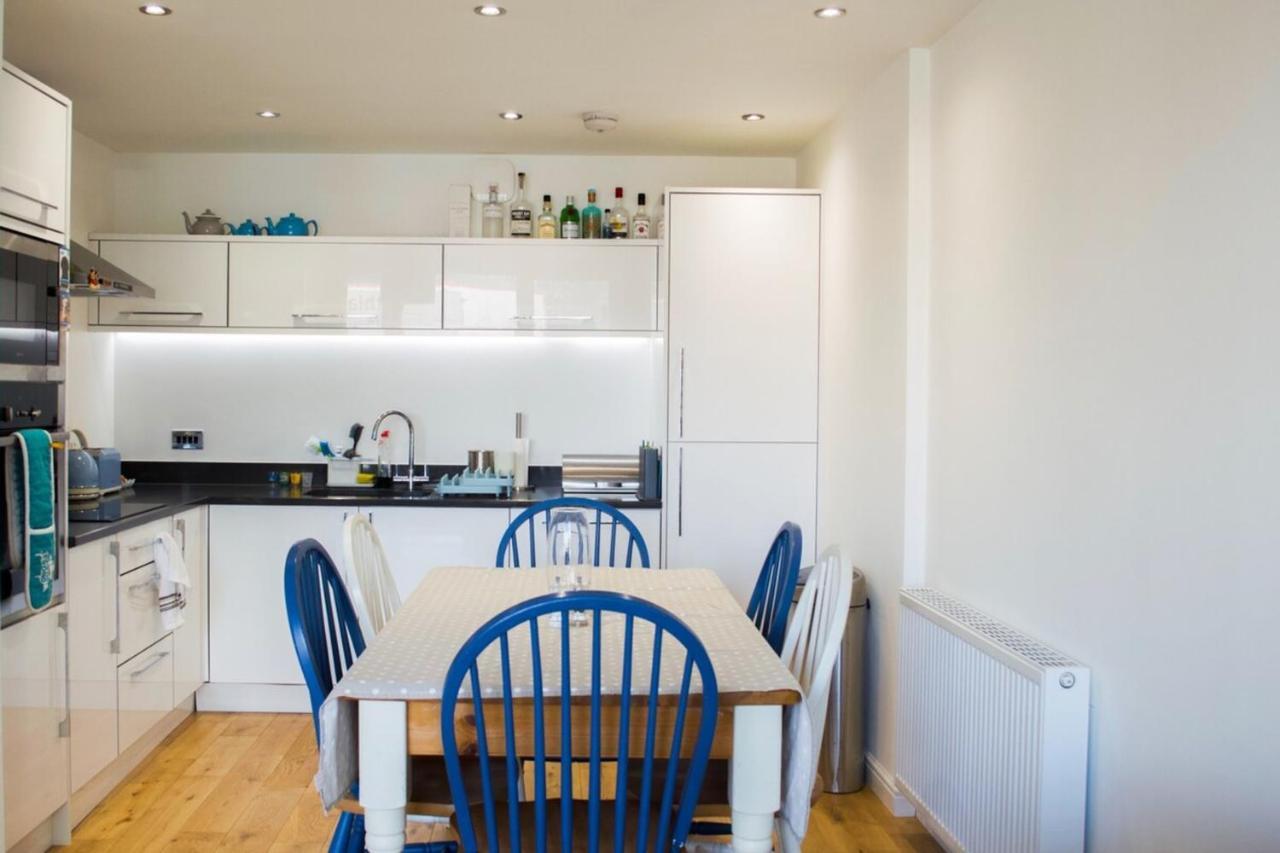 Modern Home By Leith Walk Edimburgo Exterior foto